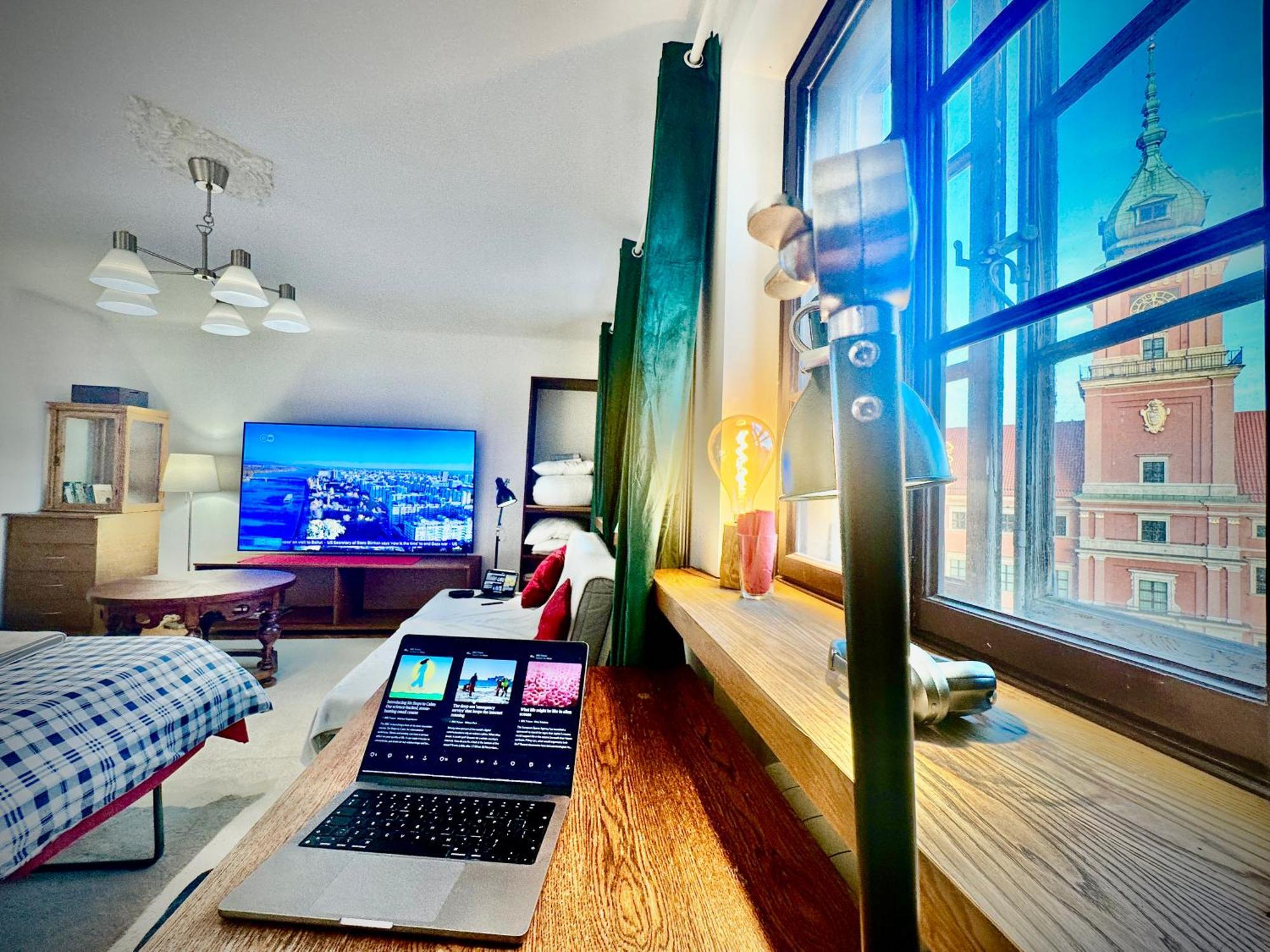 Old Town Best View Wifi 300 Mb/S Huge Screen Netflix Appletv Amazontv Warsaw Ngoại thất bức ảnh