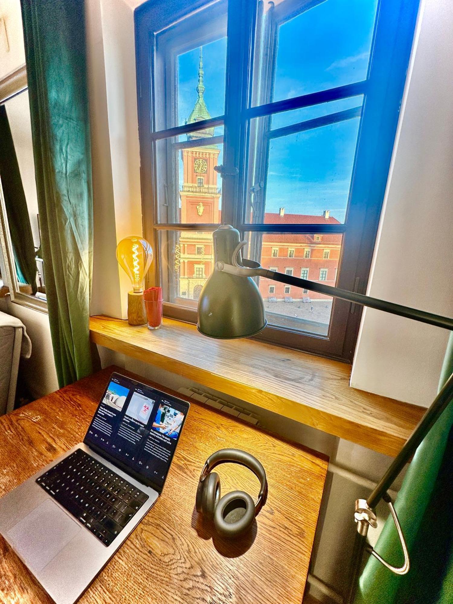 Old Town Best View Wifi 300 Mb/S Huge Screen Netflix Appletv Amazontv Warsaw Ngoại thất bức ảnh